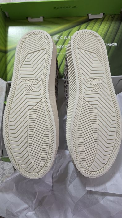 Ténis Cariuma Oca suede