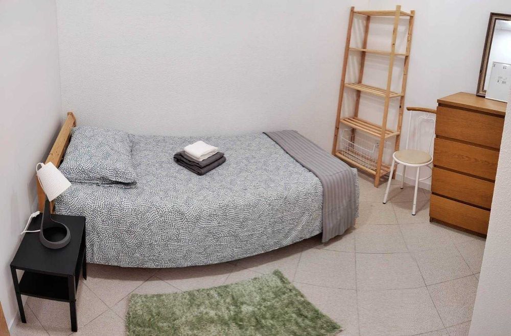 Quarto para arrendar