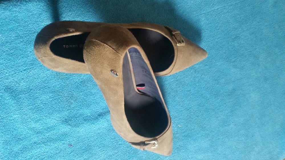 Piękne czółenka Tommy Hilfinger