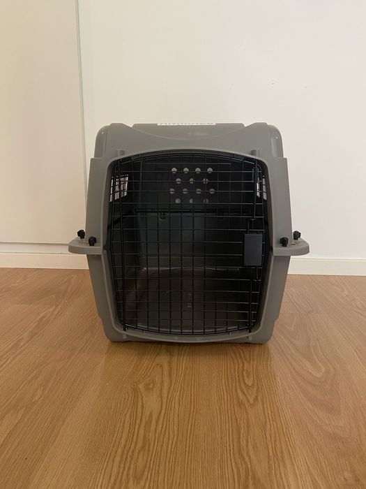 Transportadora para cães de médio porte - ideal para viagens de avião