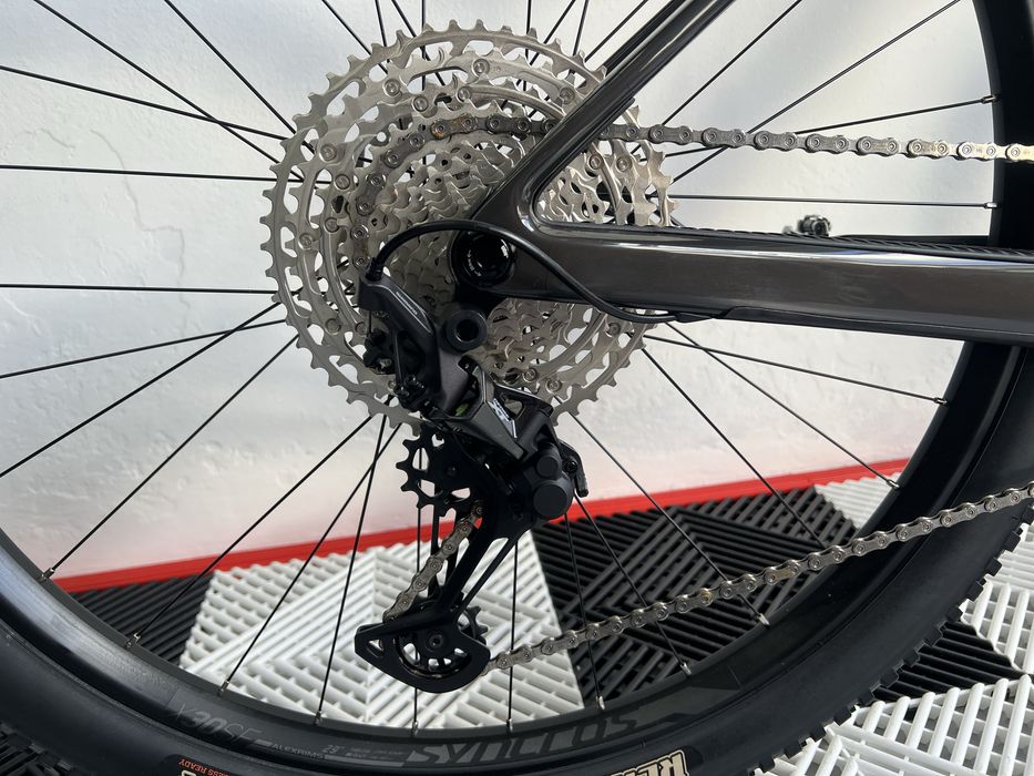 Scott scale 925 M