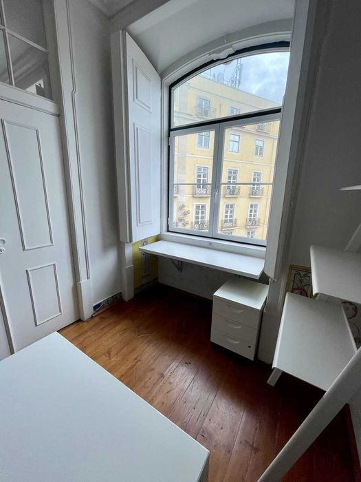 Escritório privado para renda no Baixa Chiado