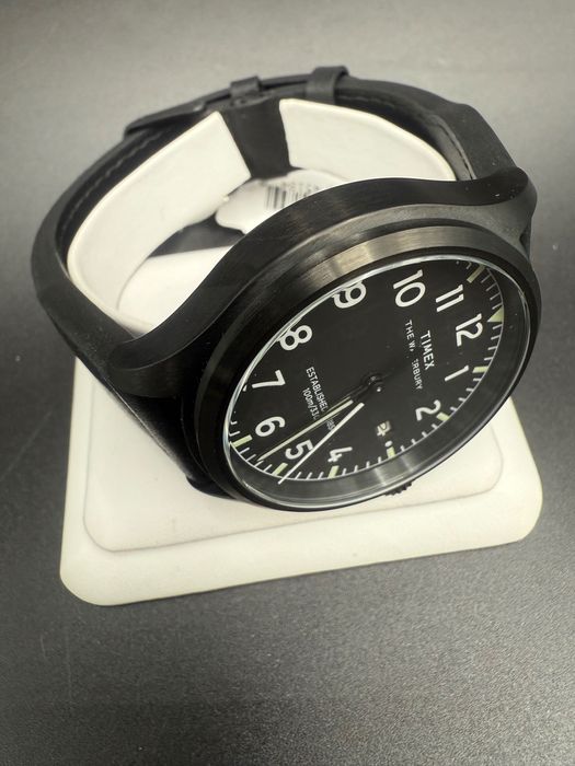 Zegarek Timex TW2Y18900