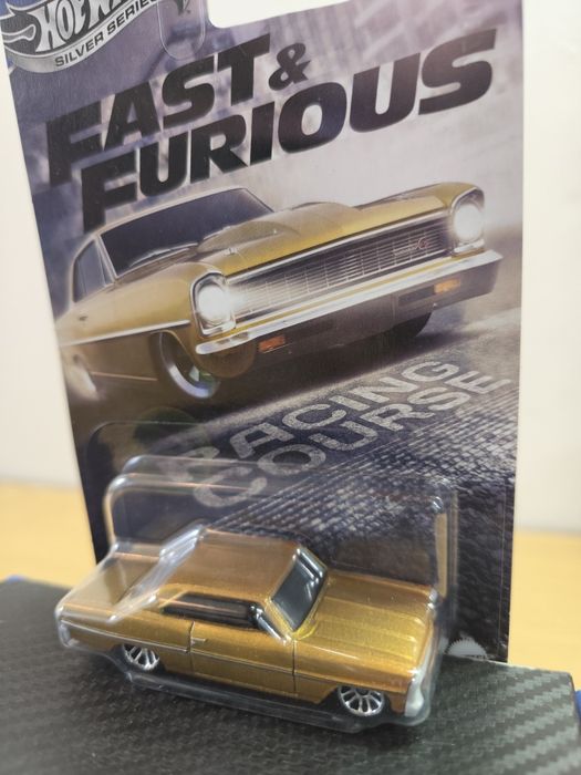 Chevrolet 1966 da série Fast & Furious da Hot Wheels.