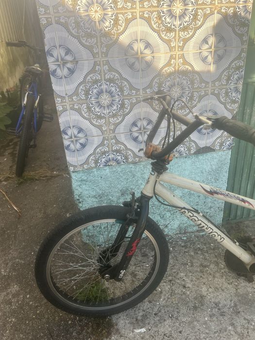 Bmx bicicleta nova
