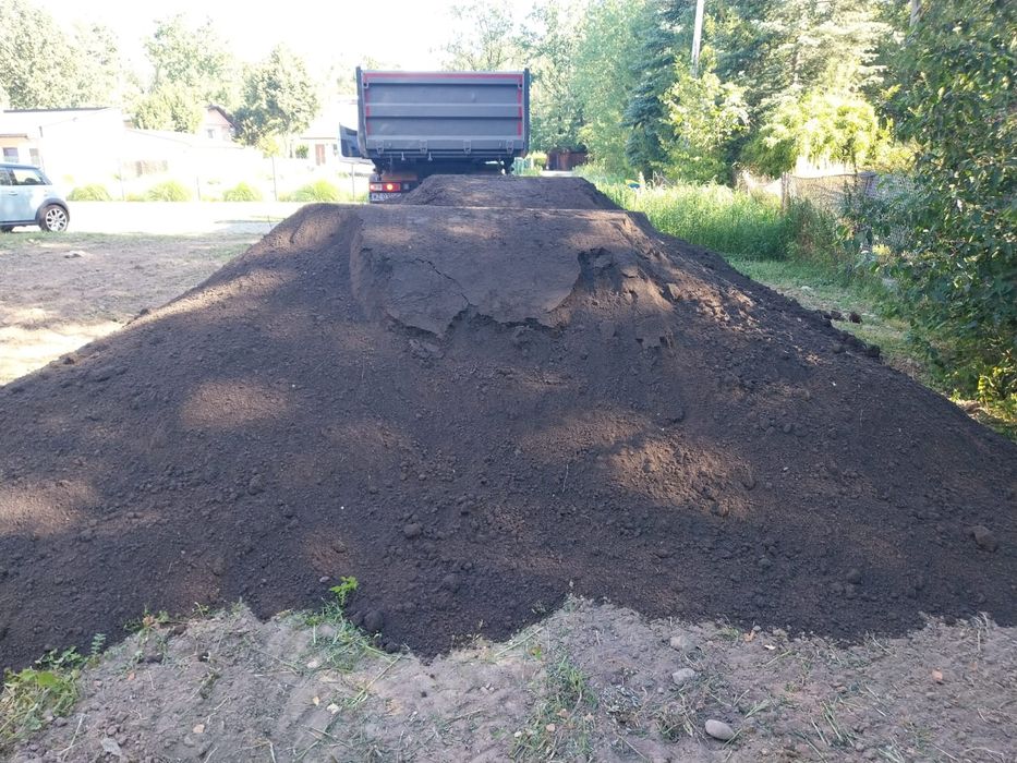 Ziemia ogrodowa przesiewana trawnik