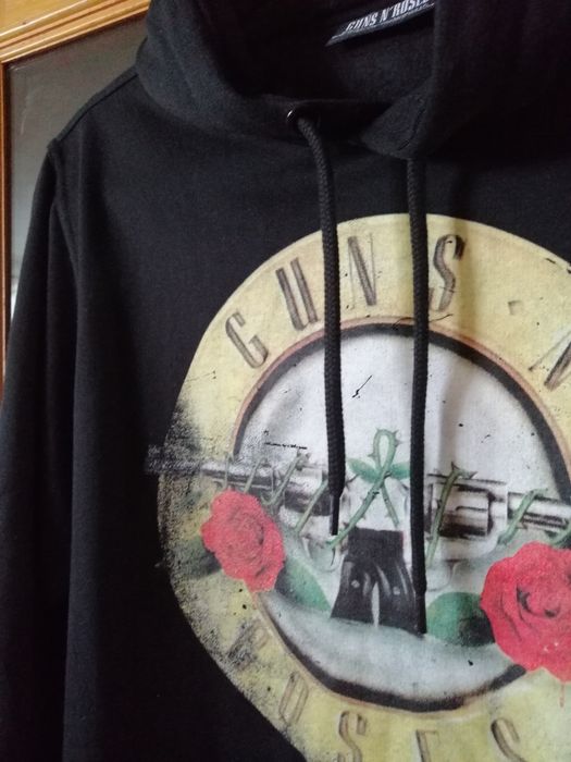 Bluza nowa  firmowa