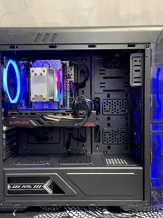RX 6700 XT | 32GB DDR4 | 14C/28TH | 128GB + 500GB | 600W Ігровий ПК