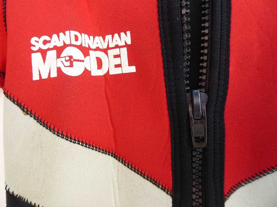 SCANDINAVIAN MODEL pianka do pływania sportów wodnych