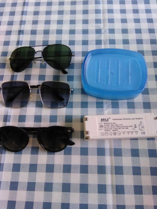 Vários artigos de utilidade