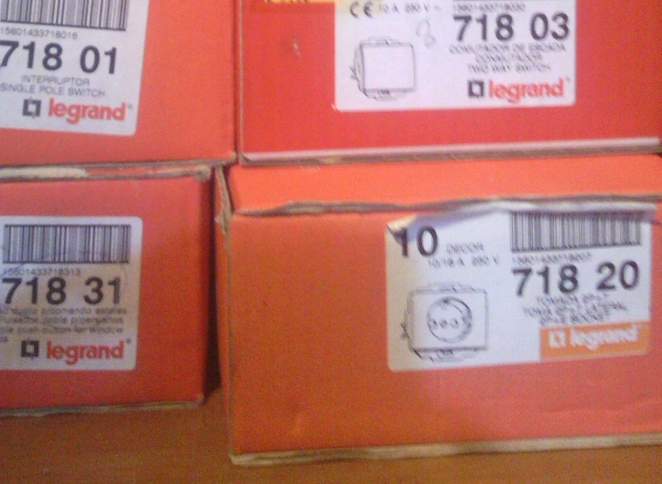Legrand decor; tomada sem terra,  SB900 SIPE BPT Galea