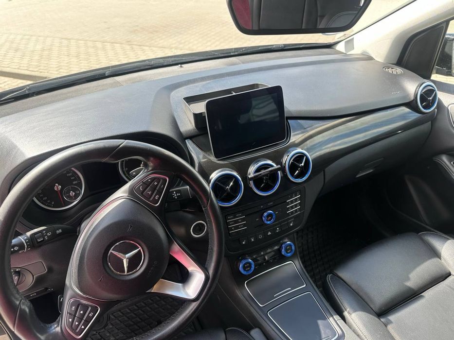 Mercedes-Benz B-Class 2016 VIN WDD2428901J013906 фото оголошення 17 з 24
