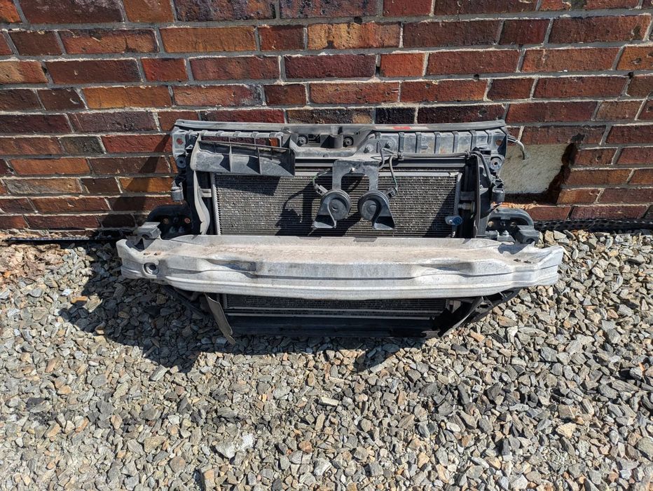 Komplet chłodnic wentylator Audi A6 C6 2.4 benzyna automat