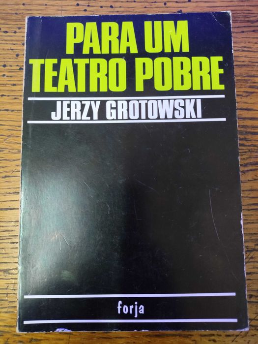 Livro Para um Teatro Pobre de Jerzy Grotowski