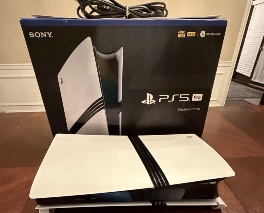 PS5 Pro - 2TB - Rzadko używane! (SUPERCENA)