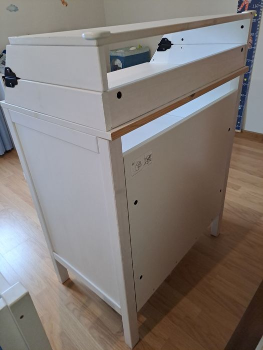 Trocador & cómoda branca Ikea Sundvik