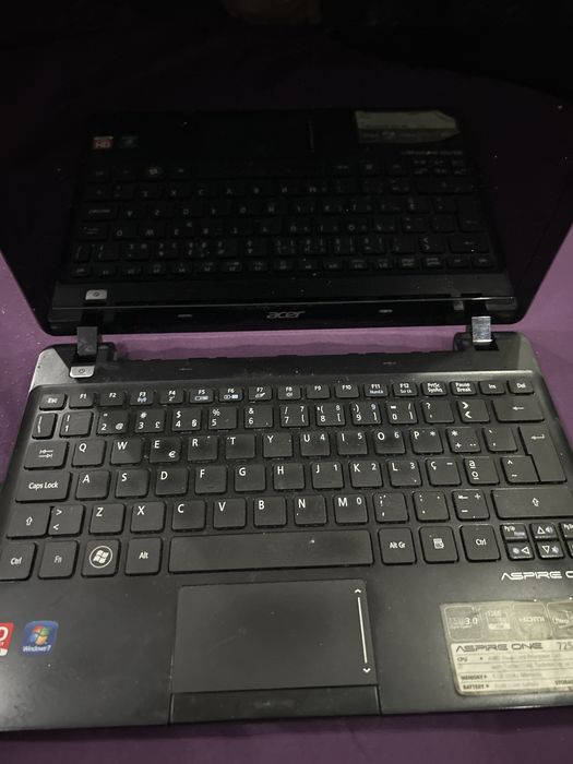 Acer aspire one 725