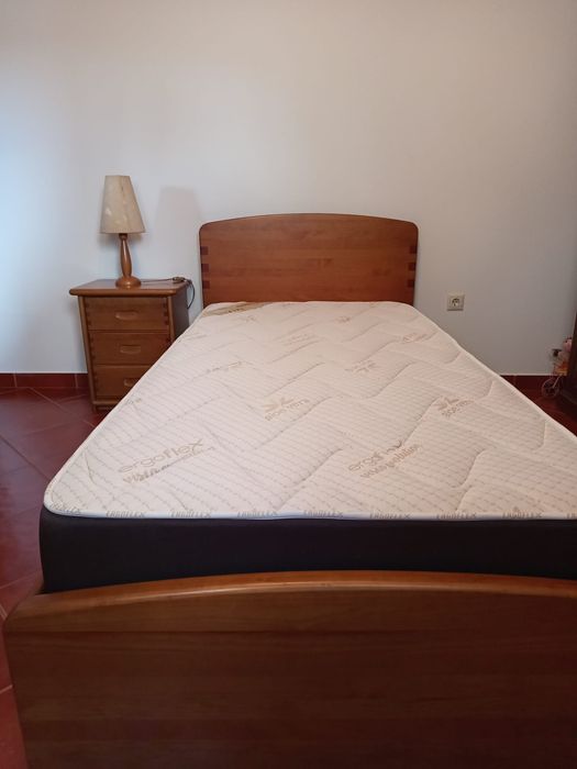 Conjunto de quarto + Colchão