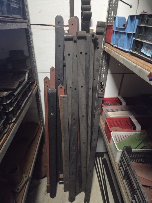 Zawiasy Haki do wrót drzwi nowe Różne długości