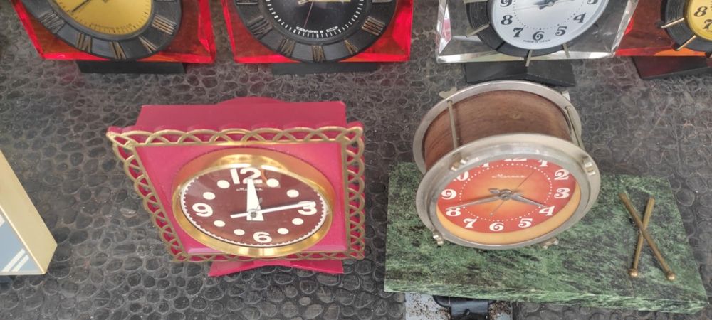 Sprzedam kolekcję zegarków Molnija