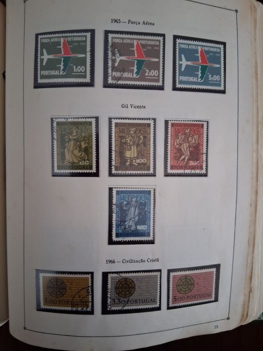 Colecções de selos novas e usados