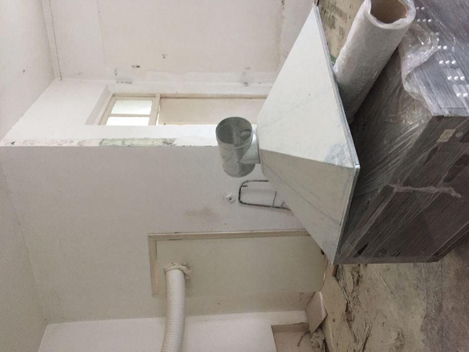 Нежитлова будівля Канів