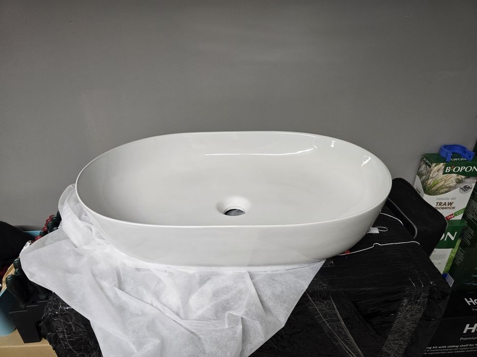 Umywalka nablatowa Rea Cleo 60cm