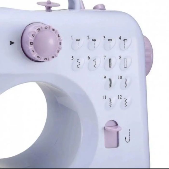 Профессиональная настольная |Швейная машинка 12в1 |7w + 2 катушки