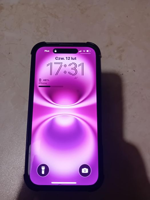 iPhone16 różowy