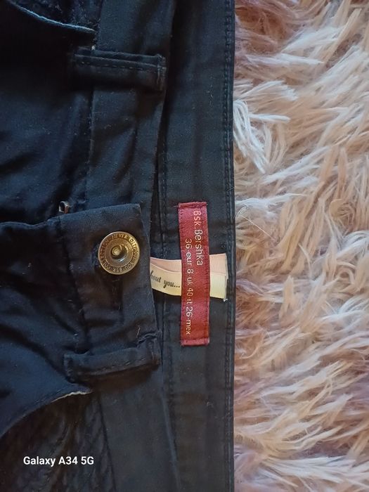 Jeansy damskie gumiaki