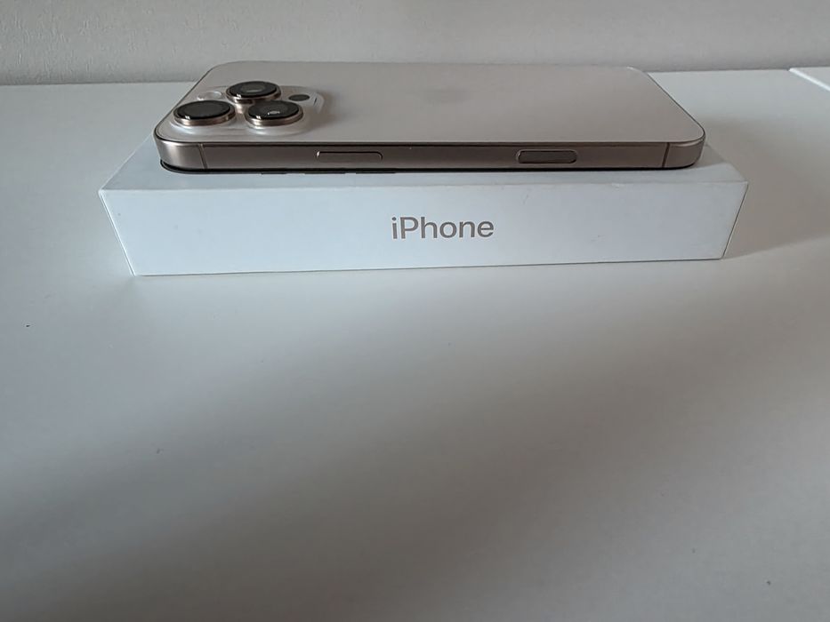 iPhone 16 Pro Max 256 Desert Titanium 100 kondycja
