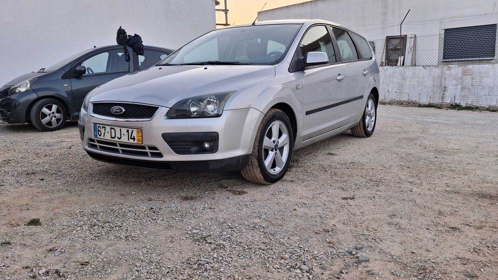 Vendo Ford focus 1600 tdci — photo 2