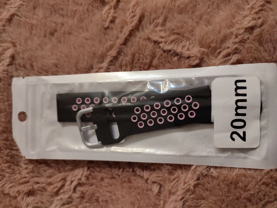 Śliczny pasek silikonowy do zegarka 20mm