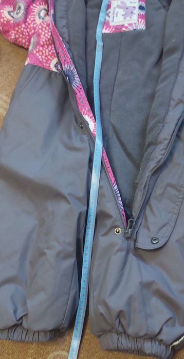 Комбінезон зимовий Sweet Berry Baby

Италия, 18 месяцев,