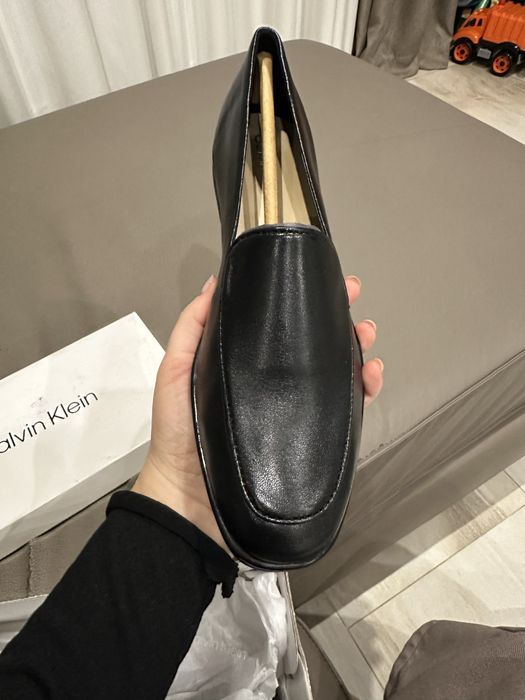 Продам ідеальні лофери Calvin Klein шкіра оригінал