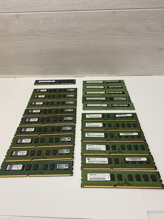 Оперативна пам'ять Samsung 8GB DDR3L PC3L-12800E 1600MHz ECC UDIMM 2Rx8