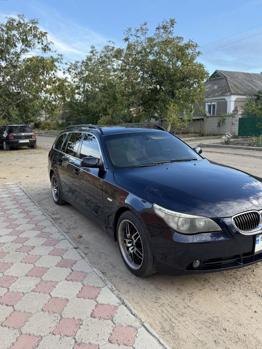 Продам BMW E61 525d
