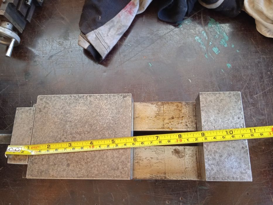 Лещата,тиски фрезерные,станочные