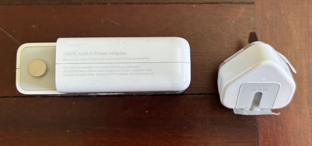 Apple Original OEM Adaptador de corrente USB‑C de 140 W