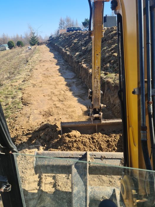 Roboty Ziemne minikoparką fundamenty wykopy  przewóz gruzu ziemi