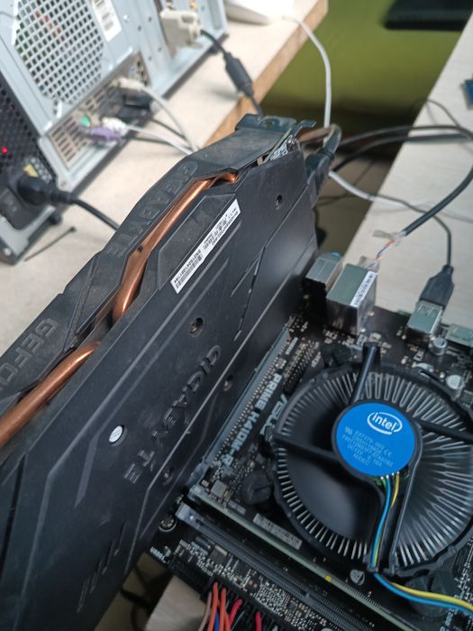 Відеокарта Gigabyte  Rtx 2060 super 8g