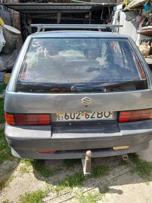 Suzuki swift 1992p.