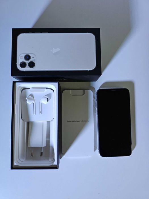 Iphone 11 Pro 256gb ( 2 cores disponíveis)