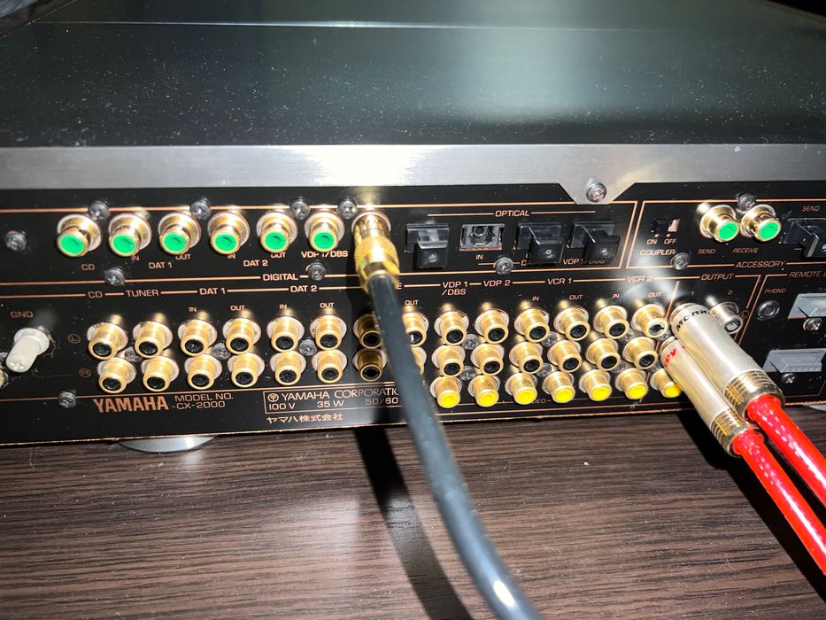 Przedwzmacniacz Yamaha cx 2000