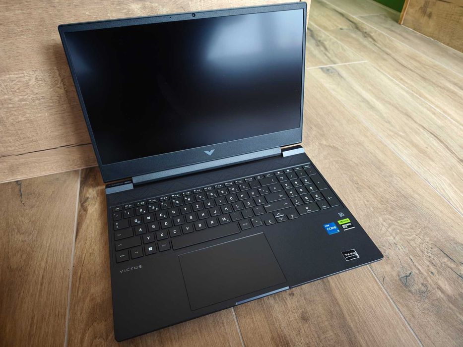 RTX4050 144Hz HP Victus I5-13500H 16/516гб ігровий ноутбук