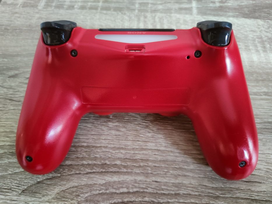 Pad PS4 czerwony V2 oryginalny sprawny