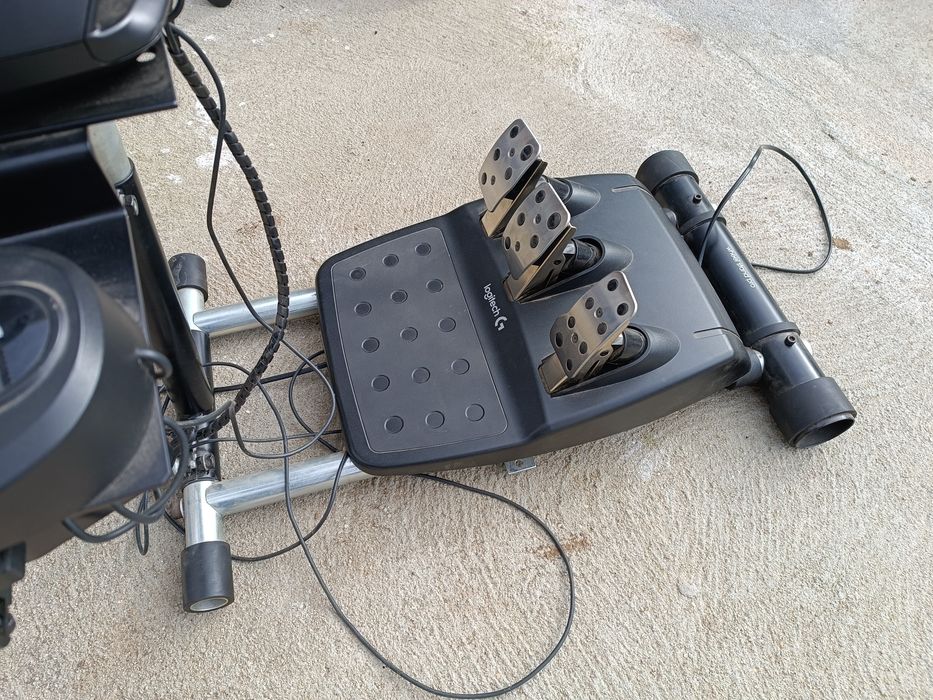 Volante Logitech G29 + shifter + stand Cano • OLX Portugal