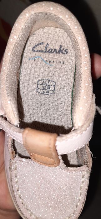 Босоніжки Мокасини Biomecanics Clarks 22