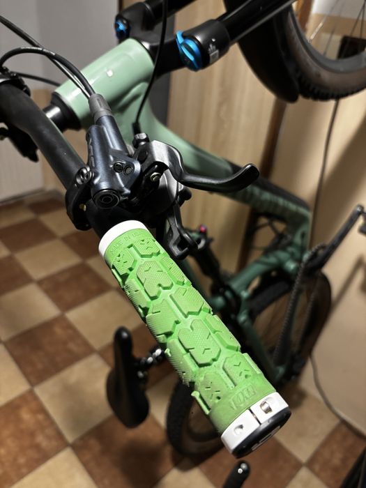 Canyon Neuron 7 (trail,enduro)