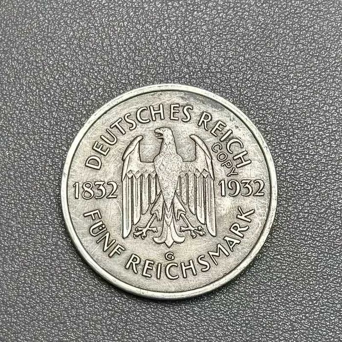 Монета 1832-1932 Германия  3.81 см Goethe